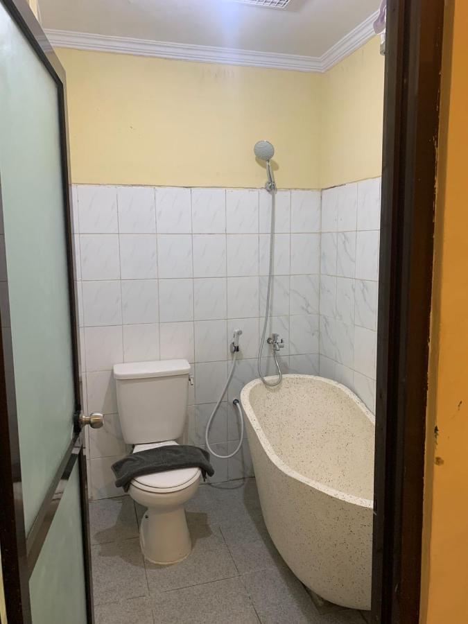 Hotel Guci Kencana Jaya Tuwel Eksteriør billede